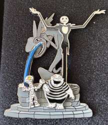 Click to view the Jack, Mummy, and Corpse Kid at fountain. details