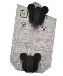 'Star Wars: The Empire Strikes Back - 45th Anniversary - Darth Vader - MLT'