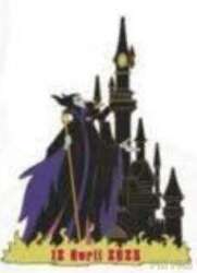 98421 - Disneyland Paris Anniversaries - 12 Avril 2025 - Maleficent and Castle - Disneyland Resort Paris alternate image