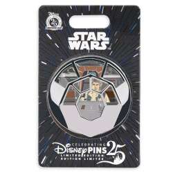 98475 - Star Wars Quarterly Cockpit Series - Han Solo Millennium Falcon Jumbo 3D alternate image