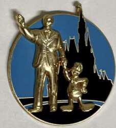 Click to view the Walt Disney, Donald - Partners Statue - April Fool's Day details