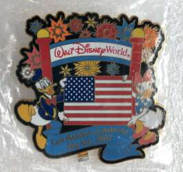 Cast Members Celebrate July 4, 2002