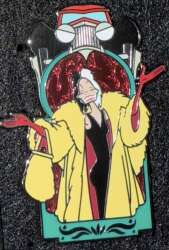 74742 - Disney Villains Framed Portrait Mystery Collection - Cruella DeVil alternate image