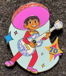 99146 - Disneyland Resort 70th Anniversary Celebration - Characters Mystery Collection — Miguel - Disneyland Resort alternate image