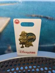 99315 - Disney Cruise Line Gold Atrium Statue Series - Disney Dream — Captain Donald Duck - Disney Cruise Line alternate image