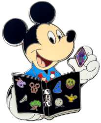 'Trade with Character… Collection - Mickey Mouse with Pin Book - WDW'